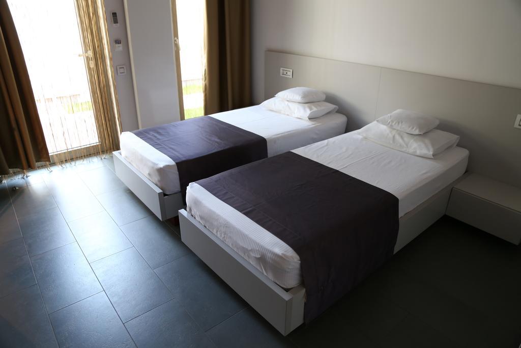 Enigma Resort Mamaia Δωμάτιο φωτογραφία