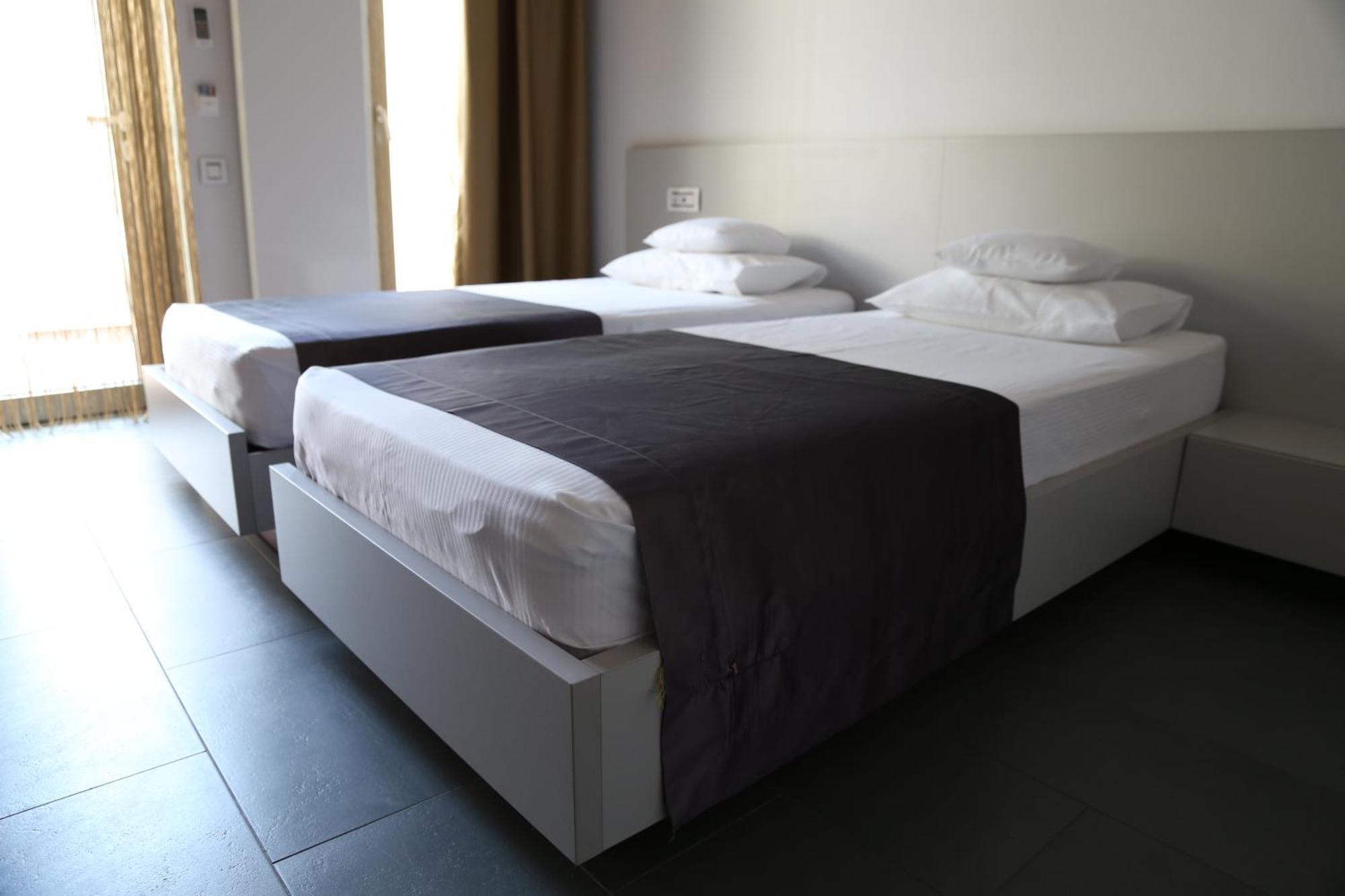 Enigma Resort Mamaia Εξωτερικό φωτογραφία